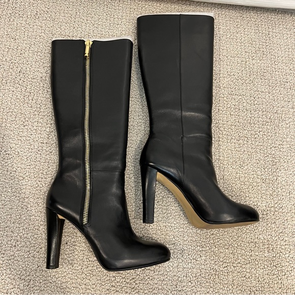 BANANA REPUBLIC Black Leather High Heel Knee High Boots Gold Zipper Sz 8M $300, - Picture 15 of 16
